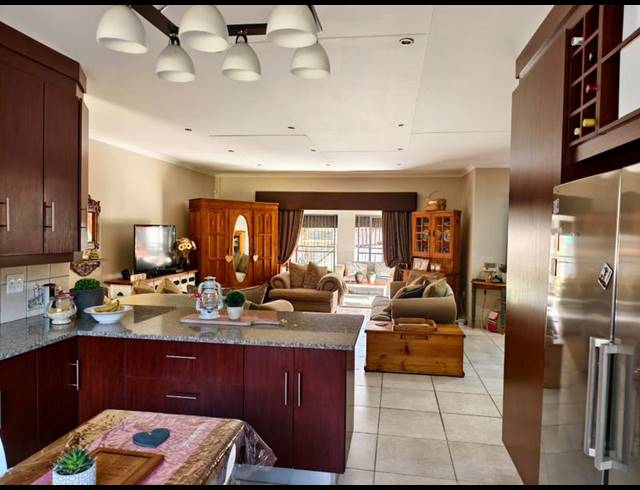 3 BEDROOM HOUSE FOR SALE IN THABAZIMBI